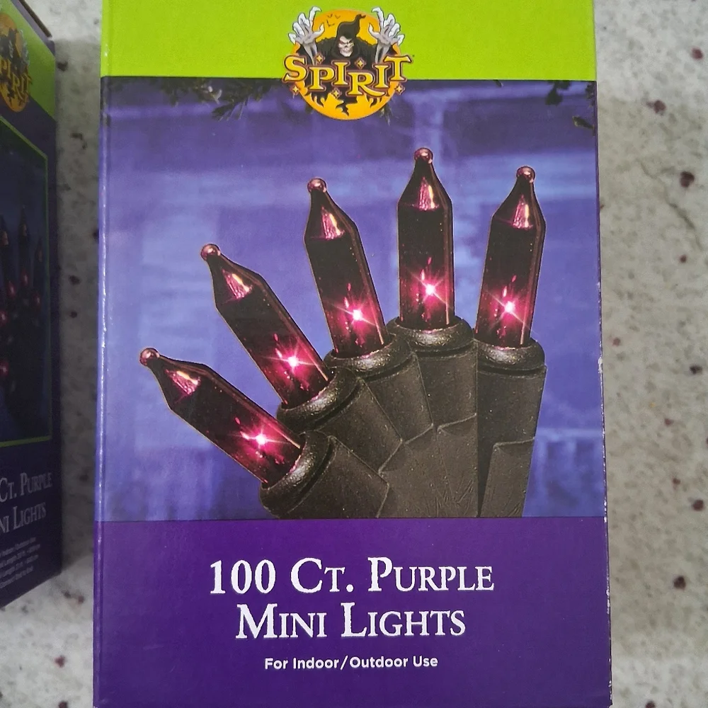 SALE! Spirit Halloween Indoor Outdoor 3 Box 100 Ct (300) Purple Mini Lights!